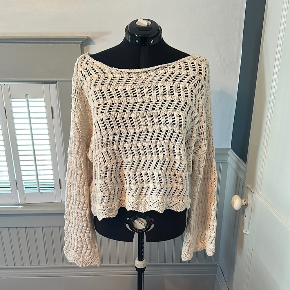 AE Cream Open Knit Sweater